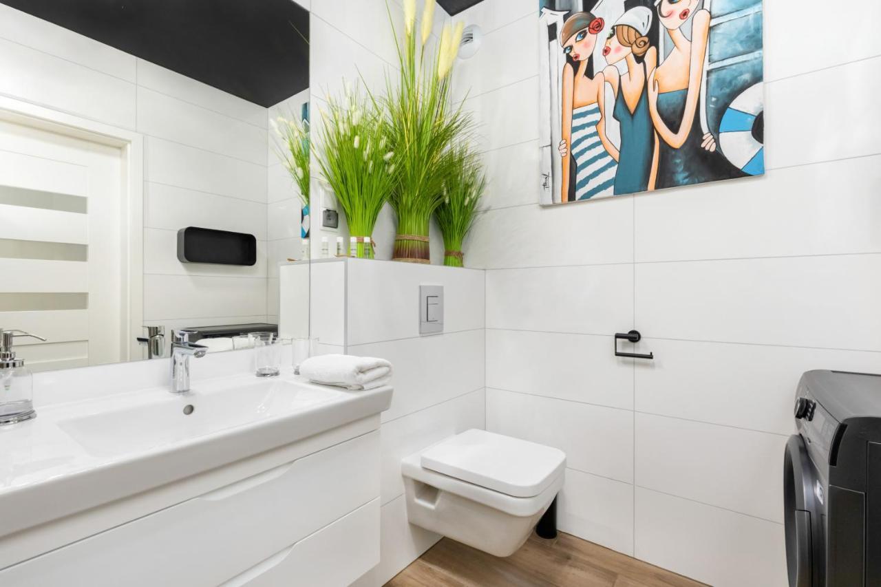 Seaside Terraces Deluxe Apartments By Renters Prestige コウォブジェク エクステリア 写真